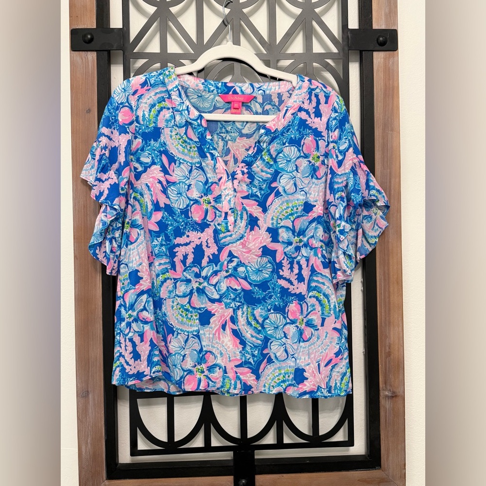 Lilly Pulitzer Quinna Short Sleeve top